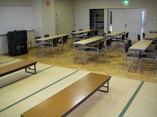 高齢者交流センター